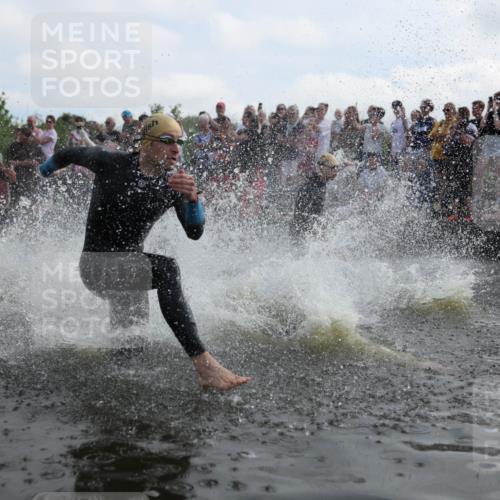 21.06.2026 - Viking Triathlon Michael Strokosch http://msf.ph/oto/9820606 21.06.2026 10:00:18 Schwimmen 2, 4, 7, 8, 9, 10, 29, 103 meine-sportfotos.de