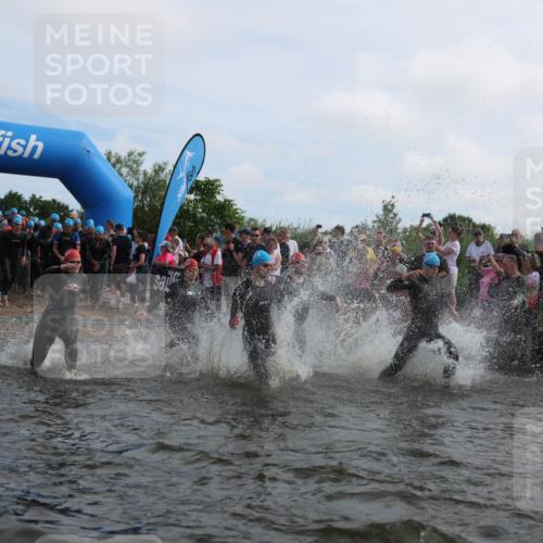 21.06.2026 - Viking Triathlon Michael Strokosch http://msf.ph/oto/9820618 21.06.2026 10:00:28 Schwimmen 1, 19, 21, 25, 31, 189, 334, 422, 474, 517, 547, 575, 610, 637, 669 meine-sportfotos.de