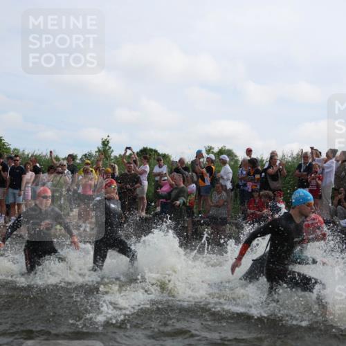 21.06.2026 - Viking Triathlon Michael Strokosch http://msf.ph/oto/9820623 21.06.2026 10:00:29 Schwimmen 1, 19, 21, 25, 31, 189, 334, 422, 474, 517, 547, 575, 610, 637, 669 meine-sportfotos.de