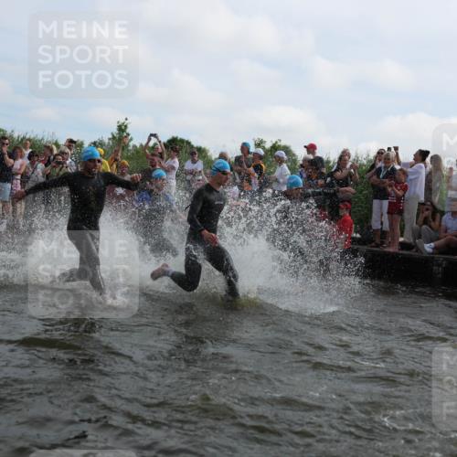 21.06.2026 - Viking Triathlon Michael Strokosch http://msf.ph/oto/9820626 21.06.2026 10:00:33 Schwimmen 1, 19, 21, 25, 31, 104, 189, 334, 422, 453, 474, 517, 547, 548, 575, 610, 620, 626, 637, 669 meine-sportfotos.de