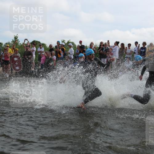 21.06.2026 - Viking Triathlon Michael Strokosch http://msf.ph/oto/9820629 21.06.2026 10:00:34 Schwimmen 25, 31, 104, 334, 422, 453, 474, 547, 548, 575, 610, 620, 626, 637, 669 meine-sportfotos.de