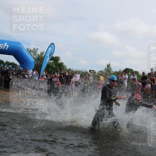 21.06.2026 - Viking Triathlon Michael Strokosch http://msf.ph/oto/9820637 21.06.2026 10:00:38 Schwimmen 25, 31, 104, 334, 422, 453, 474, 548, 610, 620, 626 meine-sportfotos.de
