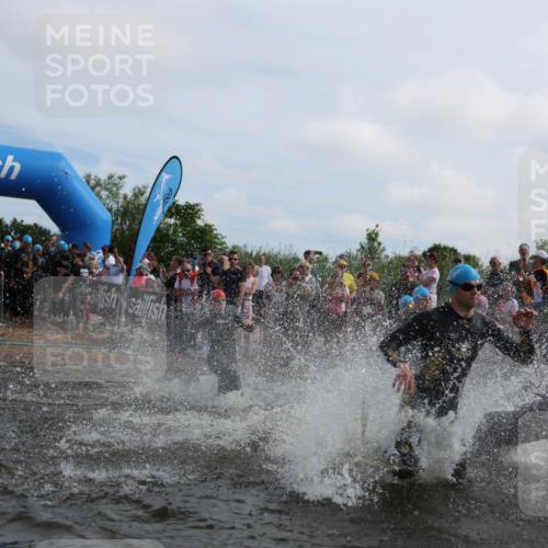 21.06.2026 - Viking Triathlon Michael Strokosch http://msf.ph/oto/9820638 21.06.2026 10:00:38 Schwimmen 25, 31, 104, 334, 422, 453, 474, 548, 610, 620, 626 meine-sportfotos.de