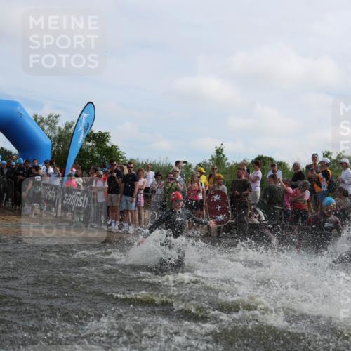 21.06.2026 - Viking Triathlon Michael Strokosch http://msf.ph/oto/9820640 21.06.2026 10:00:39 Schwimmen 25, 31, 46, 104, 334, 422, 426, 453, 474, 548, 620, 626 meine-sportfotos.de