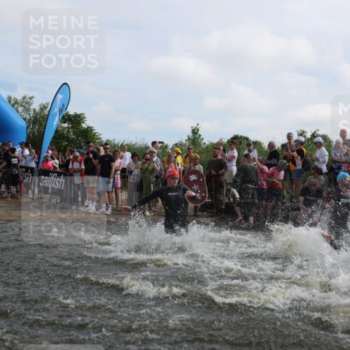 21.06.2026 - Viking Triathlon Michael Strokosch http://msf.ph/oto/9820641 21.06.2026 10:00:39 Schwimmen 25, 31, 46, 104, 334, 422, 426, 453, 474, 548, 620, 626 meine-sportfotos.de