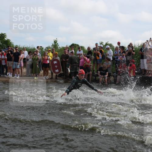 21.06.2026 - Viking Triathlon Michael Strokosch http://msf.ph/oto/9820643 21.06.2026 10:00:40 Schwimmen 25, 31, 46, 104, 176, 334, 371, 422, 426, 441, 453, 474, 548, 620, 626 meine-sportfotos.de