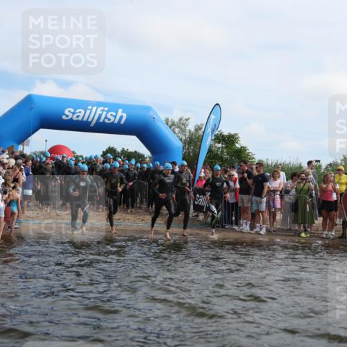 21.06.2026 - Viking Triathlon Michael Strokosch http://msf.ph/oto/9820644 21.06.2026 10:00:43 Schwimmen 46, 104, 119, 176, 371, 426, 441, 453, 548, 620, 626, 643 meine-sportfotos.de