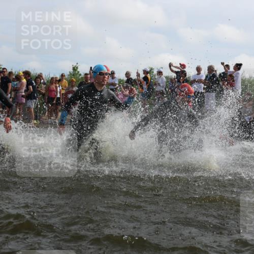 21.06.2026 - Viking Triathlon Michael Strokosch http://msf.ph/oto/9820688 21.06.2026 10:01:00 Schwimmen 14, 17, 27, 42, 74, 98, 180, 218, 249, 337, 454, 506, 527, 623, 640 meine-sportfotos.de