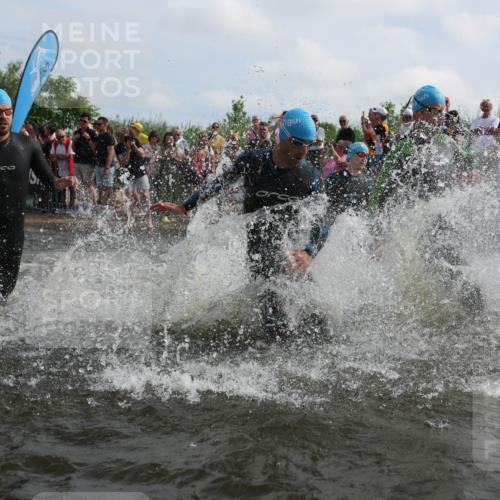 21.06.2026 - Viking Triathlon Michael Strokosch http://msf.ph/oto/9820700 21.06.2026 10:01:05 Schwimmen 5, 14, 17, 169, 180, 249, 270, 337, 342, 383, 454, 506, 527, 623, 640 meine-sportfotos.de