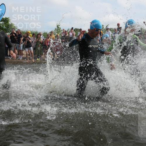 21.06.2026 - Viking Triathlon Michael Strokosch http://msf.ph/oto/9820701 21.06.2026 10:01:05 Schwimmen 5, 14, 17, 169, 180, 249, 270, 337, 342, 383, 454, 506, 527, 623, 640 meine-sportfotos.de