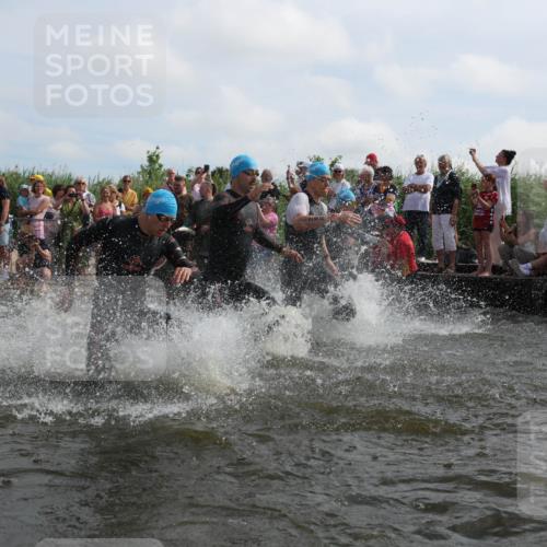 21.06.2026 - Viking Triathlon Michael Strokosch http://msf.ph/oto/9820709 21.06.2026 10:01:09 Schwimmen 5, 14, 65, 89, 169, 180, 249, 270, 280, 337, 342, 383, 447, 486, 527 meine-sportfotos.de
