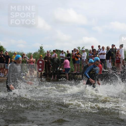 21.06.2026 - Viking Triathlon Michael Strokosch http://msf.ph/oto/9820762 21.06.2026 10:01:36 Schwimmen 13, 26, 62, 109, 113, 161, 278, 300, 311, 359, 551, 568, 576, 627, 633 meine-sportfotos.de