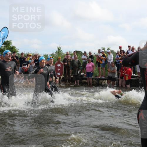 21.06.2026 - Viking Triathlon Michael Strokosch http://msf.ph/oto/9820768 21.06.2026 10:01:40 Schwimmen 38, 62, 109, 113, 161, 194, 278, 285, 311, 332, 359, 432, 551, 627, 633 meine-sportfotos.de