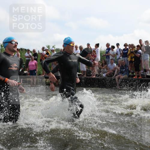 21.06.2026 - Viking Triathlon Michael Strokosch http://msf.ph/oto/9820773 21.06.2026 10:01:41 Schwimmen 38, 62, 109, 113, 161, 194, 278, 285, 311, 332, 359, 432, 551, 627, 633 meine-sportfotos.de