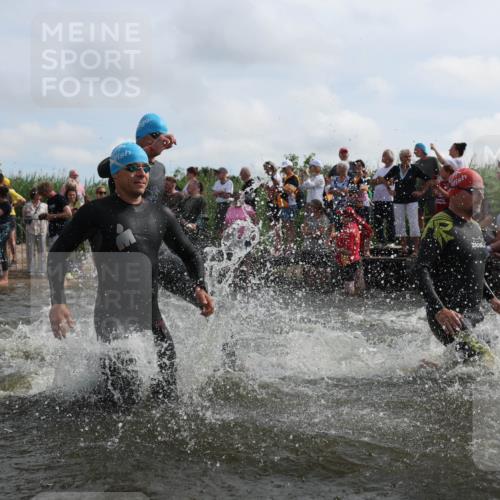 21.06.2026 - Viking Triathlon Michael Strokosch http://msf.ph/oto/9820862 21.06.2026 10:02:21 Schwimmen 47, 87, 102, 136, 142, 152, 255, 360, 392, 430, 438, 490, 536, 537, 655 meine-sportfotos.de