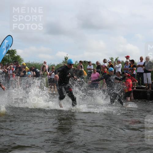 21.06.2026 - Viking Triathlon Michael Strokosch http://msf.ph/oto/9820870 21.06.2026 10:02:24 Schwimmen 47, 87, 126, 136, 142, 220, 255, 360, 392, 430, 490, 604, 651, 655 meine-sportfotos.de