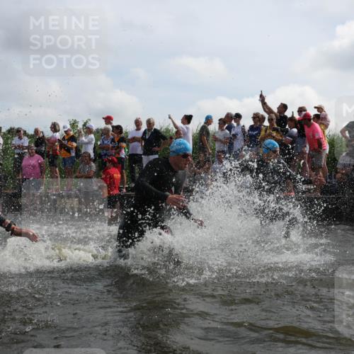 21.06.2026 - Viking Triathlon Michael Strokosch http://msf.ph/oto/9820874 21.06.2026 10:02:25 Schwimmen 47, 87, 126, 136, 142, 220, 255, 325, 360, 392, 430, 490, 604, 651, 655 meine-sportfotos.de