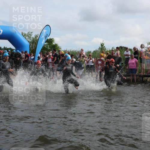 21.06.2026 - Viking Triathlon Michael Strokosch http://msf.ph/oto/9820882 21.06.2026 10:02:29 Schwimmen 83, 100, 126, 142, 220, 255, 325, 360, 392, 430, 513, 560, 579, 604, 651 meine-sportfotos.de