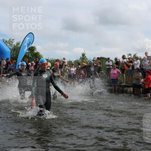 21.06.2026 - Viking Triathlon Michael Strokosch http://msf.ph/oto/9820911 21.06.2026 10:02:43 Schwimmen 16, 20, 73, 99, 100, 171, 186, 315, 372, 386, 440, 462, 485, 513, 553, 560, 579, 636, 653 meine-sportfotos.de