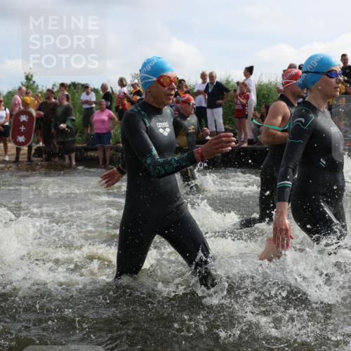 21.06.2026 - Viking Triathlon Michael Strokosch http://msf.ph/oto/9820918 21.06.2026 10:02:46 Schwimmen 16, 20, 73, 99, 171, 186, 315, 372, 386, 440, 462, 485, 553, 636, 653 meine-sportfotos.de