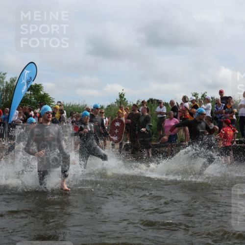 21.06.2026 - Viking Triathlon Michael Strokosch http://msf.ph/oto/9820921 21.06.2026 10:02:48 Schwimmen 16, 20, 64, 73, 99, 171, 186, 219, 315, 372, 386, 440, 462, 485, 553, 634, 636, 653 meine-sportfotos.de