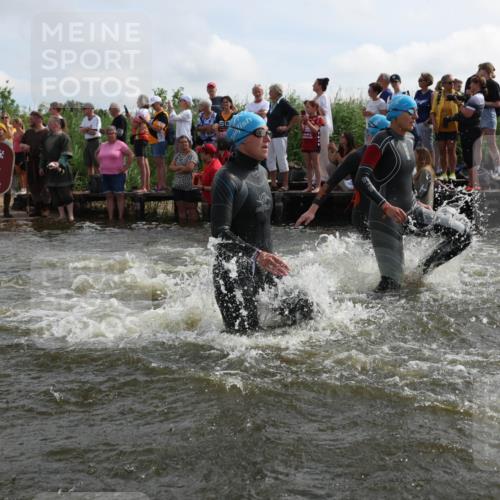 21.06.2026 - Viking Triathlon Michael Strokosch http://msf.ph/oto/9820929 21.06.2026 10:02:50 Schwimmen 16, 20, 64, 73, 111, 171, 219, 315, 372, 440, 530, 553, 634, 636, 653 meine-sportfotos.de