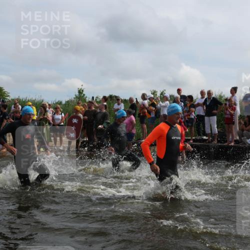 21.06.2026 - Viking Triathlon Michael Strokosch http://msf.ph/oto/9820943 21.06.2026 10:02:56 Schwimmen 20, 64, 73, 111, 171, 219, 233, 315, 395, 407, 475, 530, 546, 553, 634 meine-sportfotos.de