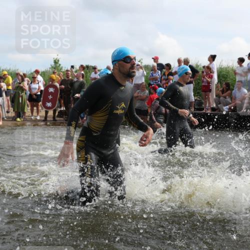 21.06.2026 - Viking Triathlon Michael Strokosch http://msf.ph/oto/9820958 21.06.2026 10:03:02 Schwimmen 64, 80, 82, 111, 199, 219, 233, 395, 407, 475, 530, 545, 546, 612, 634 meine-sportfotos.de