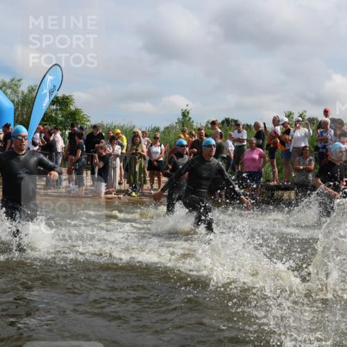 21.06.2026 - Viking Triathlon Michael Strokosch http://msf.ph/oto/9820976 21.06.2026 10:03:10 Schwimmen 49, 68, 80, 82, 170, 199, 200, 208, 348, 352, 356, 404, 467, 545, 612 meine-sportfotos.de