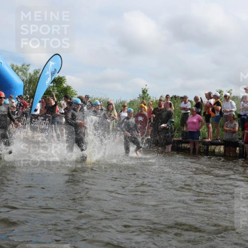21.06.2026 - Viking Triathlon Michael Strokosch http://msf.ph/oto/9820998 21.06.2026 10:03:24 Schwimmen 58, 84, 118, 143, 202, 303, 328, 364, 419, 455, 457, 487, 556, 656, 667 meine-sportfotos.de