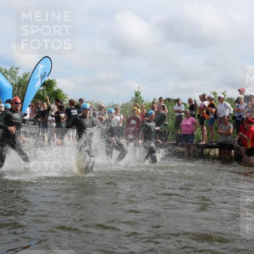 21.06.2026 - Viking Triathlon Michael Strokosch http://msf.ph/oto/9820999 21.06.2026 10:03:24 Schwimmen 58, 84, 118, 143, 202, 303, 328, 364, 419, 455, 457, 487, 556, 656, 667 meine-sportfotos.de