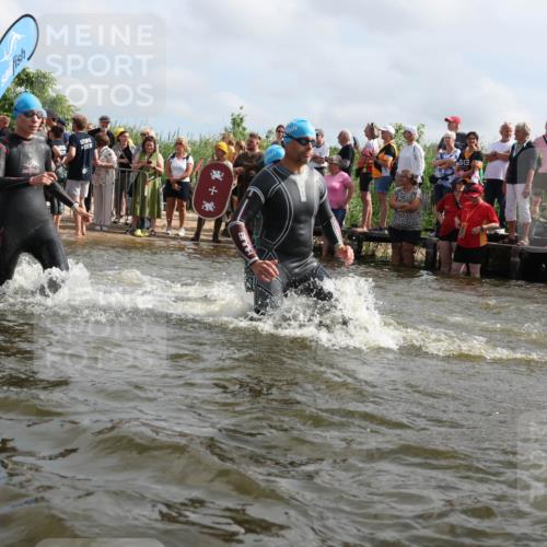 21.06.2026 - Viking Triathlon Michael Strokosch http://msf.ph/oto/9821016 21.06.2026 10:03:31 Schwimmen 53, 84, 95, 118, 143, 251, 303, 327, 328, 364, 423, 457, 556, 656, 667 meine-sportfotos.de