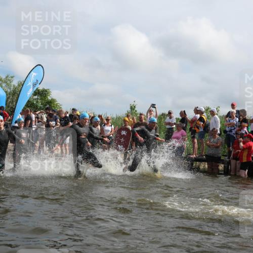 21.06.2026 - Viking Triathlon Michael Strokosch http://msf.ph/oto/9821047 21.06.2026 10:03:44 Schwimmen 137, 144, 229, 267, 287, 291, 323, 339, 340, 436, 450, 458, 521, 559, 649 meine-sportfotos.de