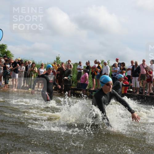 21.06.2026 - Viking Triathlon Michael Strokosch http://msf.ph/oto/9821053 21.06.2026 10:03:45 Schwimmen 137, 144, 229, 267, 287, 291, 323, 339, 340, 436, 450, 458, 521, 559, 649 meine-sportfotos.de