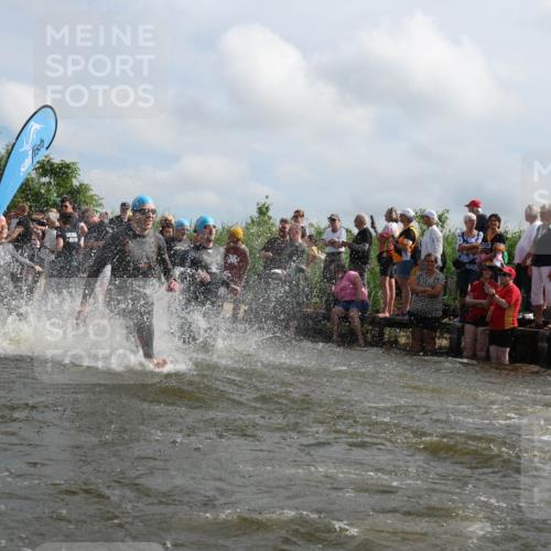 21.06.2026 - Viking Triathlon Michael Strokosch http://msf.ph/oto/9821080 21.06.2026 10:03:59 Schwimmen 122, 195, 197, 266, 268, 279, 333, 384, 460, 531, 552, 554, 608, 645, 654 meine-sportfotos.de