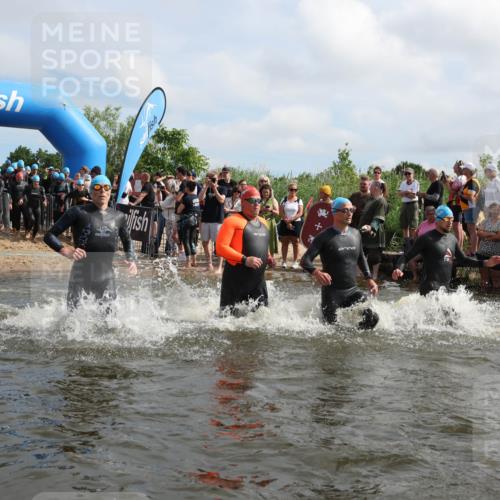21.06.2026 - Viking Triathlon Michael Strokosch http://msf.ph/oto/9821096 21.06.2026 10:04:06 Schwimmen 122, 195, 197, 243, 266, 269, 279, 333, 384, 397, 400, 460, 496, 645, 654 meine-sportfotos.de