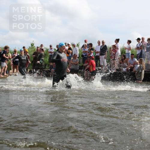 21.06.2026 - Viking Triathlon Michael Strokosch http://msf.ph/oto/9821108 21.06.2026 10:04:10 Schwimmen 195, 197, 227, 239, 243, 269, 279, 333, 377, 397, 400, 496, 526, 654, 666 meine-sportfotos.de