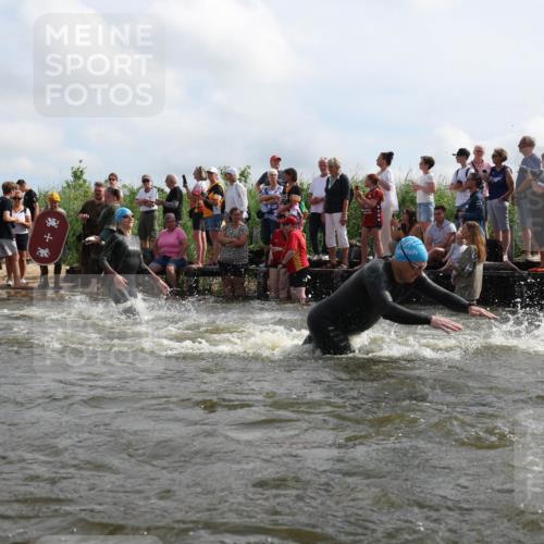 21.06.2026 - Viking Triathlon Michael Strokosch http://msf.ph/oto/9821110 21.06.2026 10:04:11 Schwimmen 195, 197, 227, 239, 243, 269, 279, 333, 377, 397, 400, 496, 526, 654, 666 meine-sportfotos.de