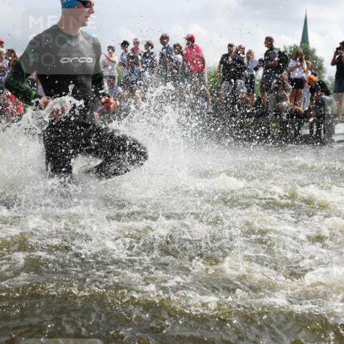 21.06.2026 - Viking Triathlon Michael Strokosch http://msf.ph/oto/9821125 21.06.2026 10:04:16 Schwimmen 96, 205, 213, 227, 239, 243, 256, 269, 377, 397, 400, 411, 496, 526, 666 meine-sportfotos.de