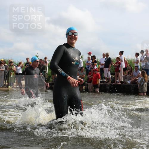 21.06.2026 - Viking Triathlon Michael Strokosch http://msf.ph/oto/9821142 21.06.2026 10:04:22 Schwimmen 96, 132, 179, 205, 213, 227, 239, 241, 256, 377, 411, 526, 602, 614, 666 meine-sportfotos.de