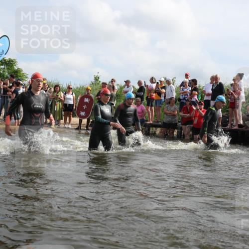21.06.2026 - Viking Triathlon Michael Strokosch http://msf.ph/oto/9821152 21.06.2026 10:04:26 Schwimmen 96, 125, 132, 179, 205, 213, 241, 256, 398, 411, 465, 590, 602, 614, 658 meine-sportfotos.de
