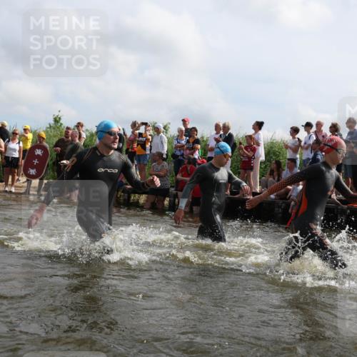 21.06.2026 - Viking Triathlon Michael Strokosch http://msf.ph/oto/9821170 21.06.2026 10:04:34 Schwimmen 63, 125, 167, 232, 349, 358, 398, 425, 465, 473, 484, 511, 590, 647, 658 meine-sportfotos.de