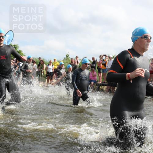 21.06.2026 - Viking Triathlon Michael Strokosch http://msf.ph/oto/9821187 21.06.2026 10:04:40 Schwimmen 44, 63, 150, 167, 231, 232, 247, 349, 355, 358, 425, 473, 484, 511, 647 meine-sportfotos.de