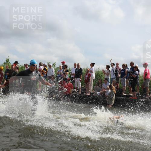 21.06.2026 - Viking Triathlon Michael Strokosch http://msf.ph/oto/9821215 21.06.2026 10:04:56 Schwimmen 22, 34, 175, 214, 286, 318, 350, 351, 353, 456, 461, 492, 508, 516, 650 meine-sportfotos.de
