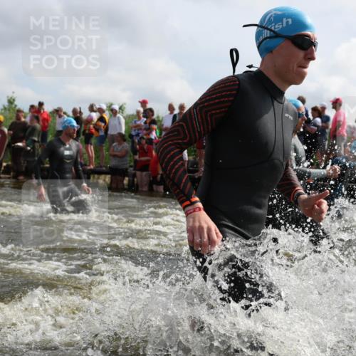21.06.2026 - Viking Triathlon Michael Strokosch http://msf.ph/oto/9821224 21.06.2026 10:05:03 Schwimmen 214, 225, 297, 304, 318, 350, 353, 442, 456, 461, 492, 497, 508, 516, 650 meine-sportfotos.de