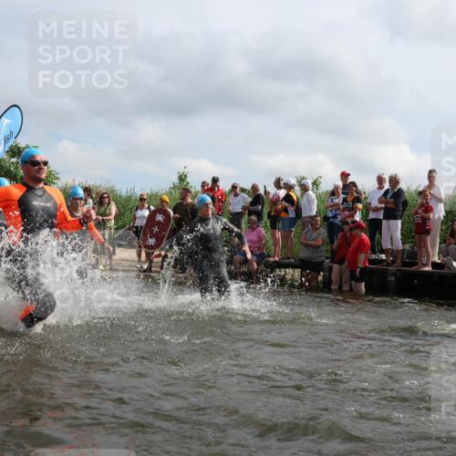 21.06.2026 - Viking Triathlon Michael Strokosch http://msf.ph/oto/9821285 21.06.2026 10:05:30 Schwimmen 86, 88, 134, 230, 262, 276, 302, 308, 330, 331, 414, 452, 459, 471, 520 meine-sportfotos.de