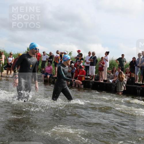 21.06.2026 - Viking Triathlon Michael Strokosch http://msf.ph/oto/9821310 21.06.2026 10:05:43 Schwimmen 45, 234, 316, 387, 393, 399, 471, 482, 528, 578, 663 meine-sportfotos.de