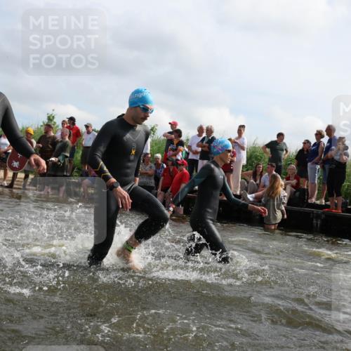 21.06.2026 - Viking Triathlon Michael Strokosch http://msf.ph/oto/9821312 21.06.2026 10:05:44 Schwimmen 45, 78, 183, 193, 234, 316, 387, 393, 399, 482, 528, 567, 578, 663 meine-sportfotos.de