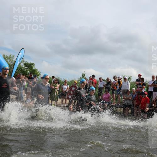 21.06.2026 - Viking Triathlon Michael Strokosch http://msf.ph/oto/9821314 21.06.2026 10:05:46 Schwimmen 45, 78, 160, 183, 193, 234, 316, 387, 393, 399, 482, 528, 567, 578, 663 meine-sportfotos.de