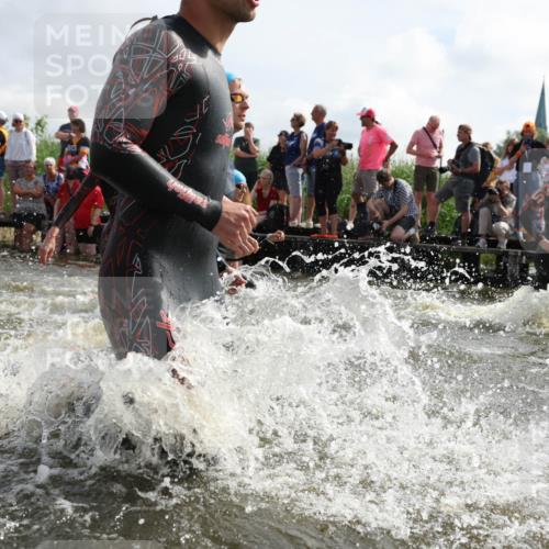 21.06.2026 - Viking Triathlon Michael Strokosch http://msf.ph/oto/9821321 21.06.2026 10:05:48 Schwimmen 45, 78, 160, 183, 193, 234, 316, 387, 393, 399, 482, 528, 567, 578, 663 meine-sportfotos.de